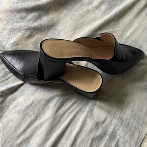 Adrienne Vittadini Black Women's Mules